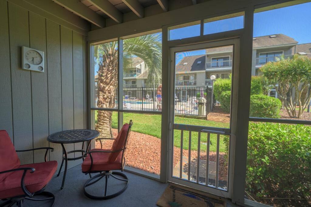 Poolside Condo In Surfside Beach Myrtle Beach Exterior photo